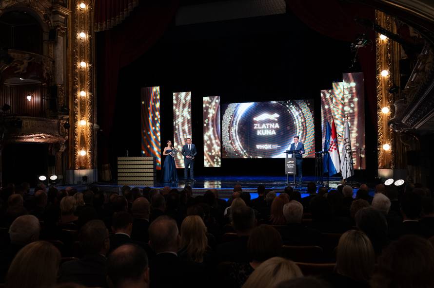 FOTO Najuspješnije hrvatske tvrtke dobile Zlatnu kunu: Elka je najbolja velika kompanija