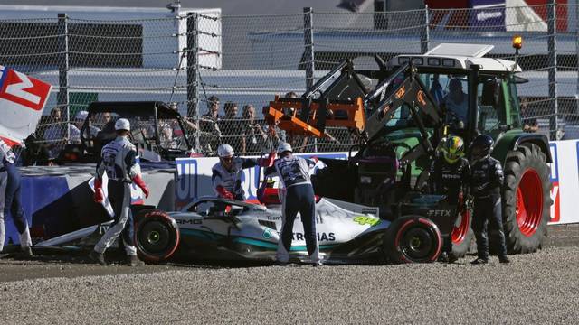 Katastrofa Mercedesa: Russell i Hamilton bili među najboljima pa razbili bolide! Max kreće prvi