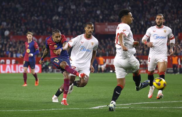 LaLiga - Sevilla v FC Barcelona