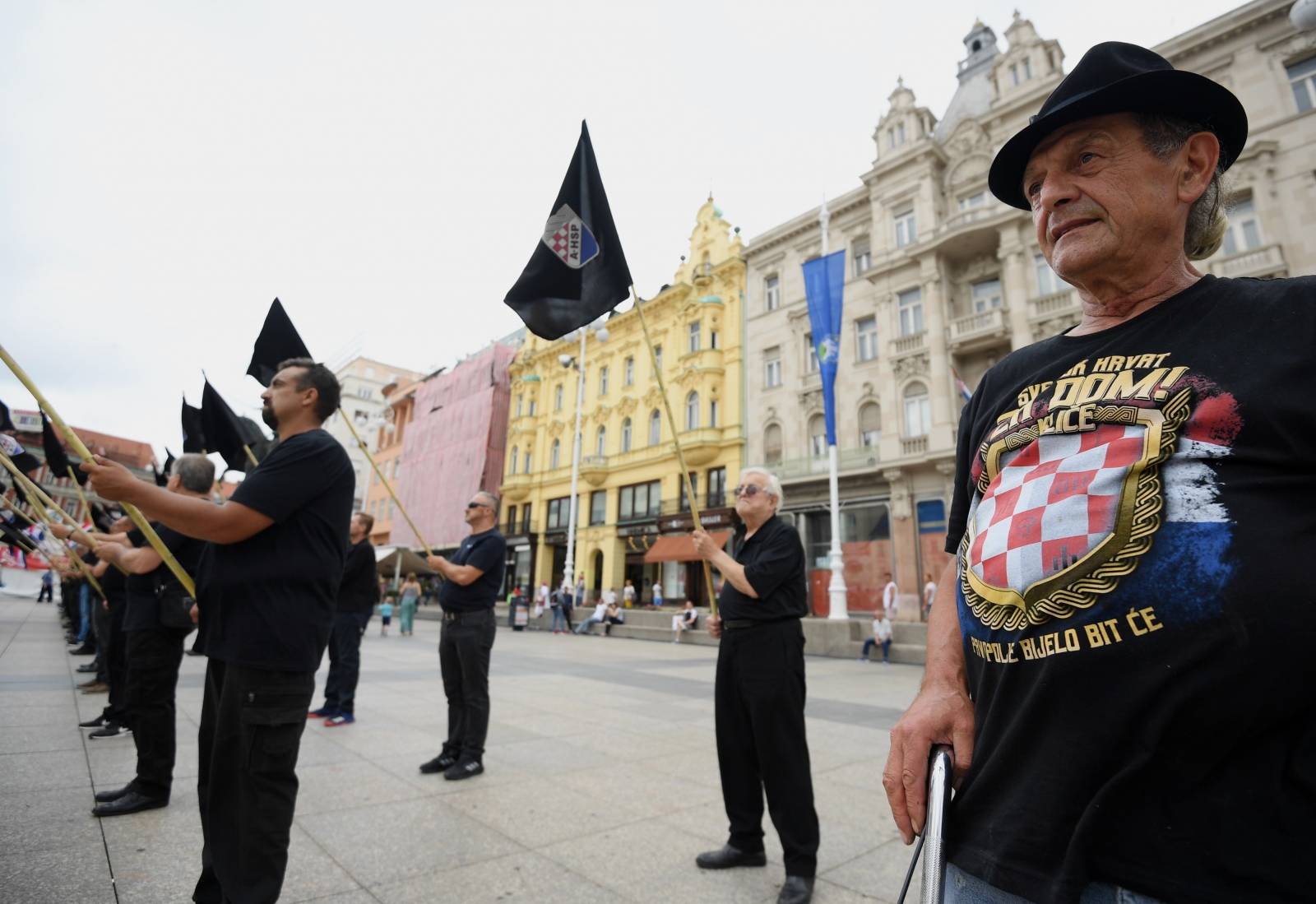 Zagreb: Mimohod A-HSP-a povodom Antunova