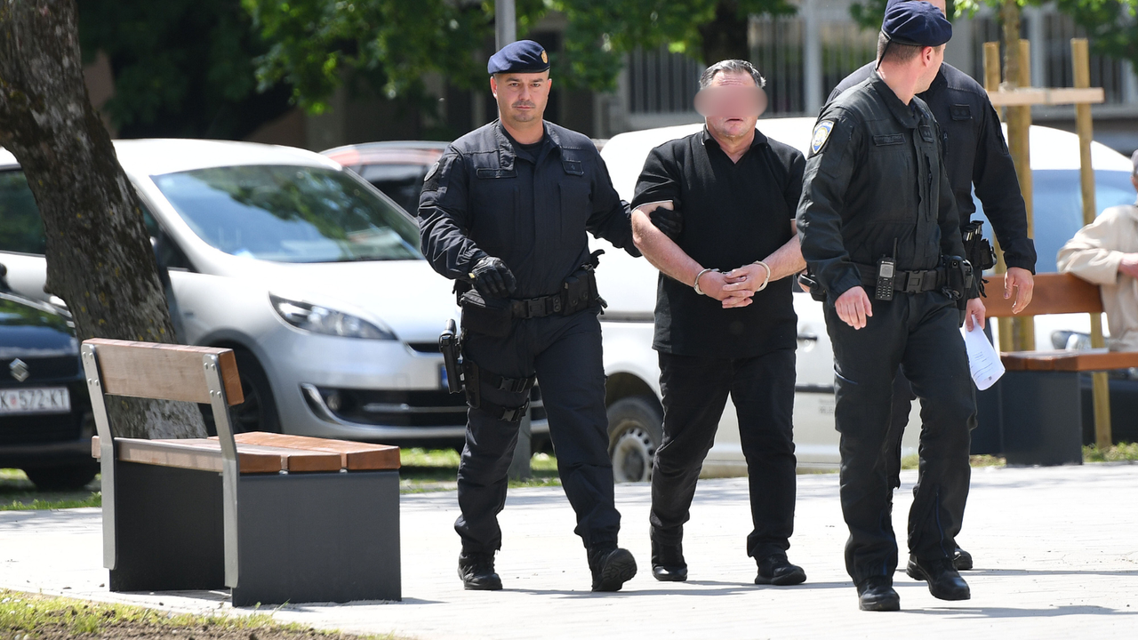 Svjedoci o župniku: 'Vodio me u šumu... dirao me...Uzeli smo mu mobitel radi dokaza i slika'