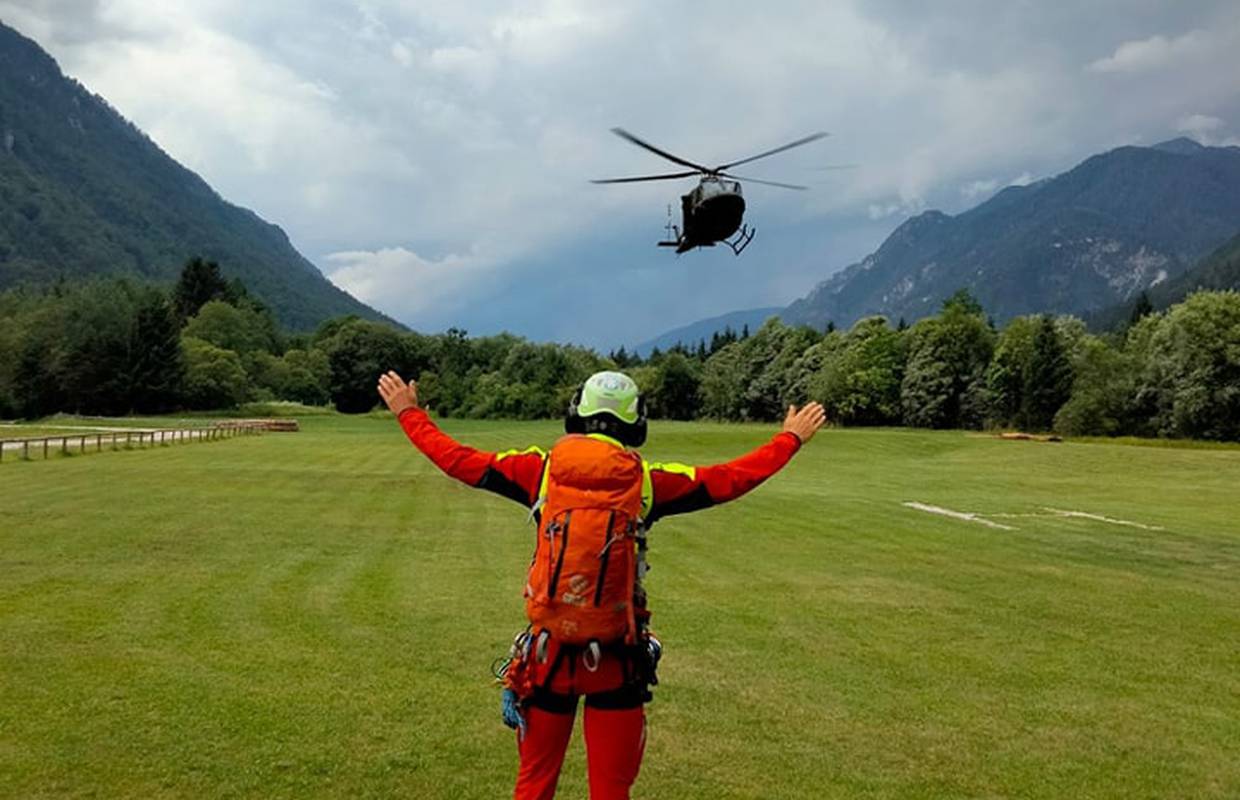Grom udario na planinare na Triglavu: Više je ozlijeđenih, spašavali ih helikopterima