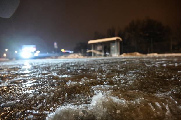 Zagreb: Pada ledena kiša