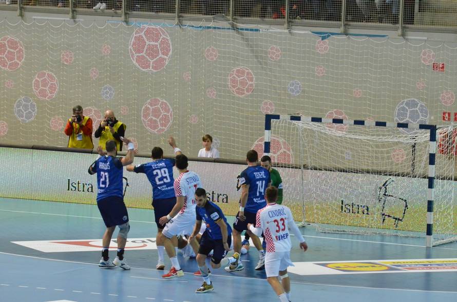 Pobjeda je izmakla za dlaku: 'Kauboji' su remizirali s BiH