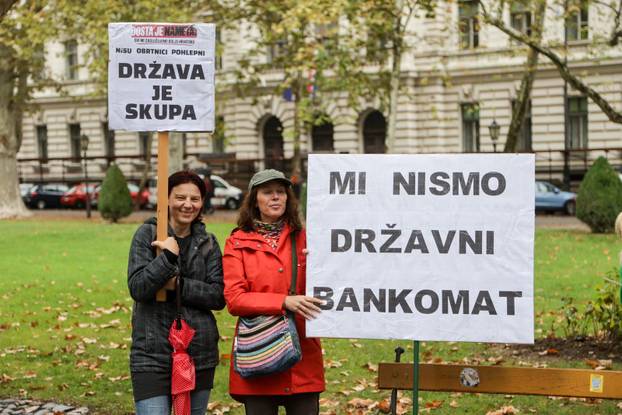 Zagreb: Prosvjed UGP-a i SMOi-ja protiv povećanja poreznog opterećenja