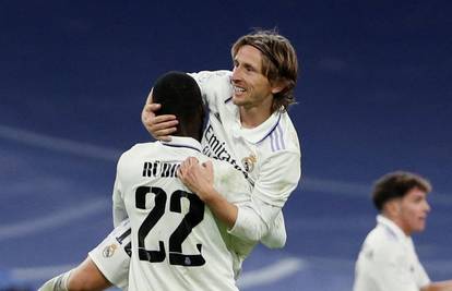 Ancelotti nakon slavlja: Modrić je odradio nevjerojatan posao