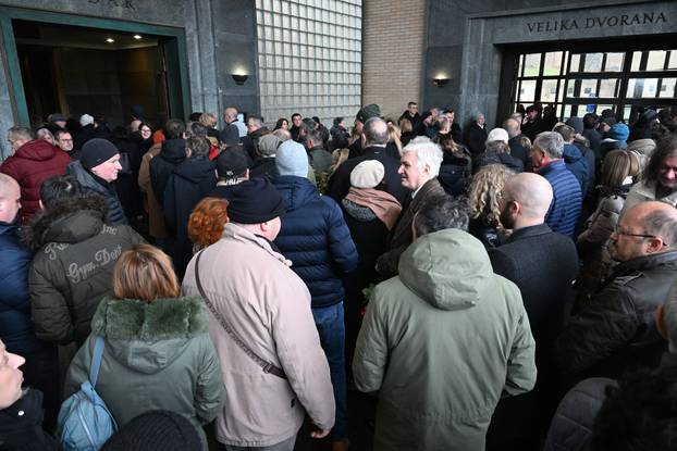 Zagreb: Posljednji ispraćaj Siniše Šveca