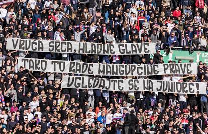 Torcida poslala poruku igračima Hajduka: Vruća srca, hladne glave, ugledajte se na juniore