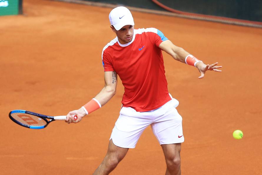 Borna Ćorić okrenuo Pospisila, Hrvatska je osvojila prvi bod...