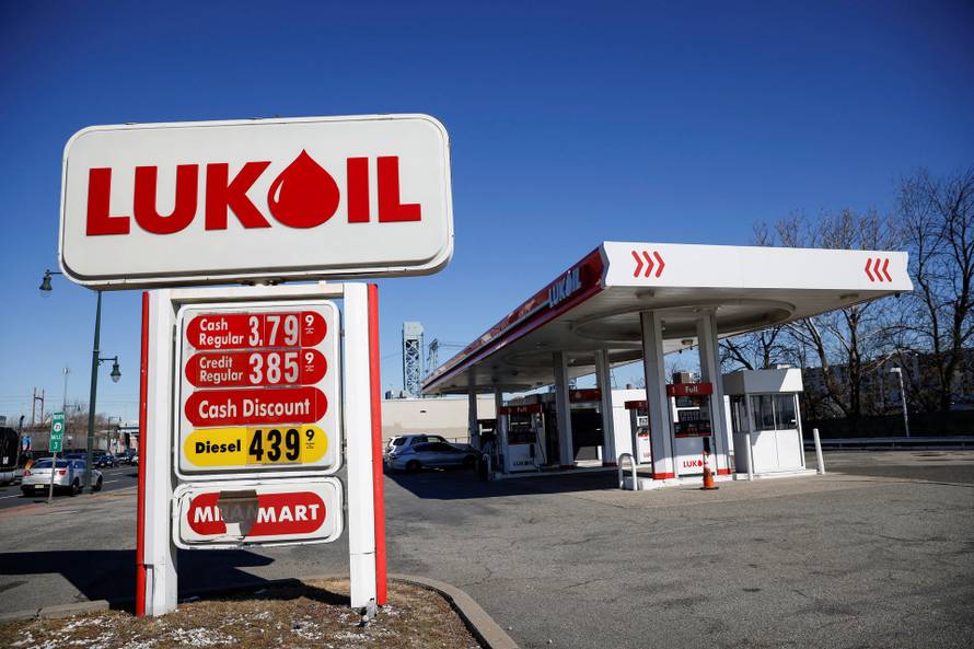 FILE PHOTO: New Jersey suspends Licenses of Lukoil stations in Newark, New Jersey