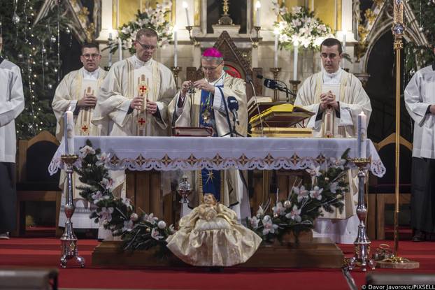 Osijek: Misa polnoćka u konkatedrali Svetog Petra i Pavla