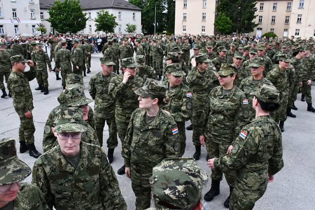 FOTO Kad u vojsku pođem... U Požegi prisegnulo 150 ročnika
