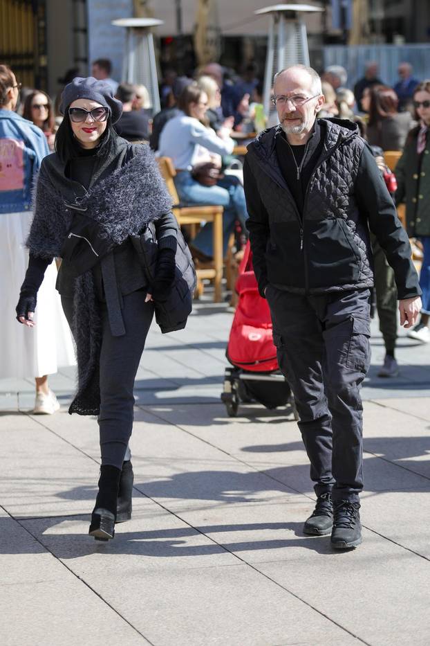 Zagreb: Mirela Holy i Siniša Bužan prošetali cetrom grada