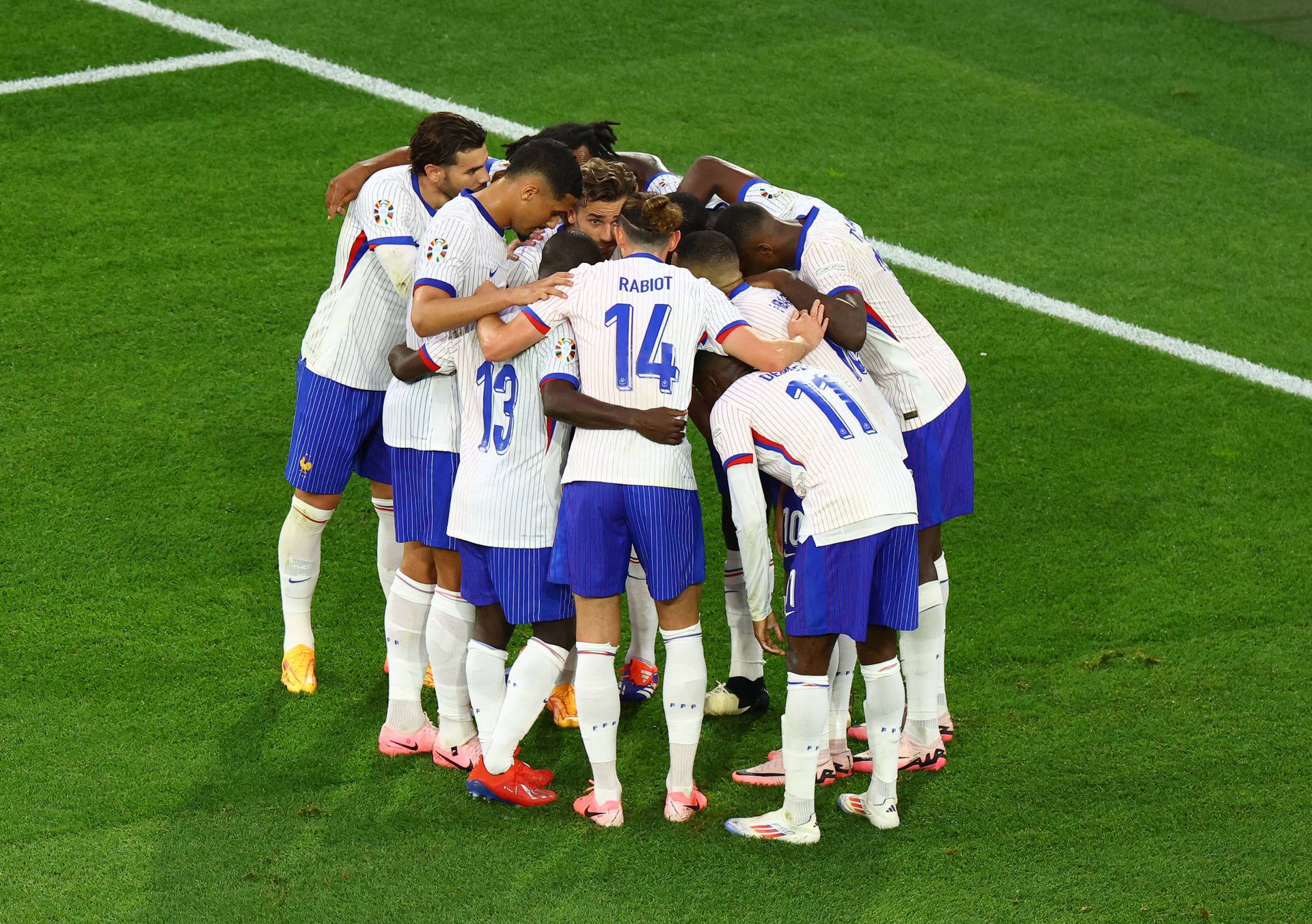 Euro 2024 - Austria v France