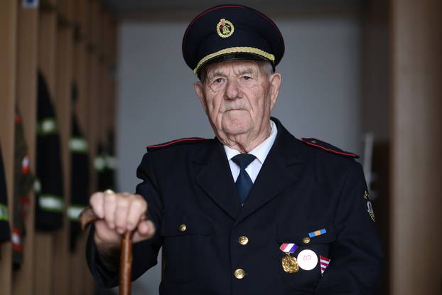 Vatrogasna legenda, 94-godišnji Gabro Čukelj najstariji je vatrogasac u Zagorju