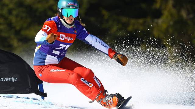 FILE PHOTO: FIS Snowboard Alpine World Championship - Women's Parallel Giant Slalom