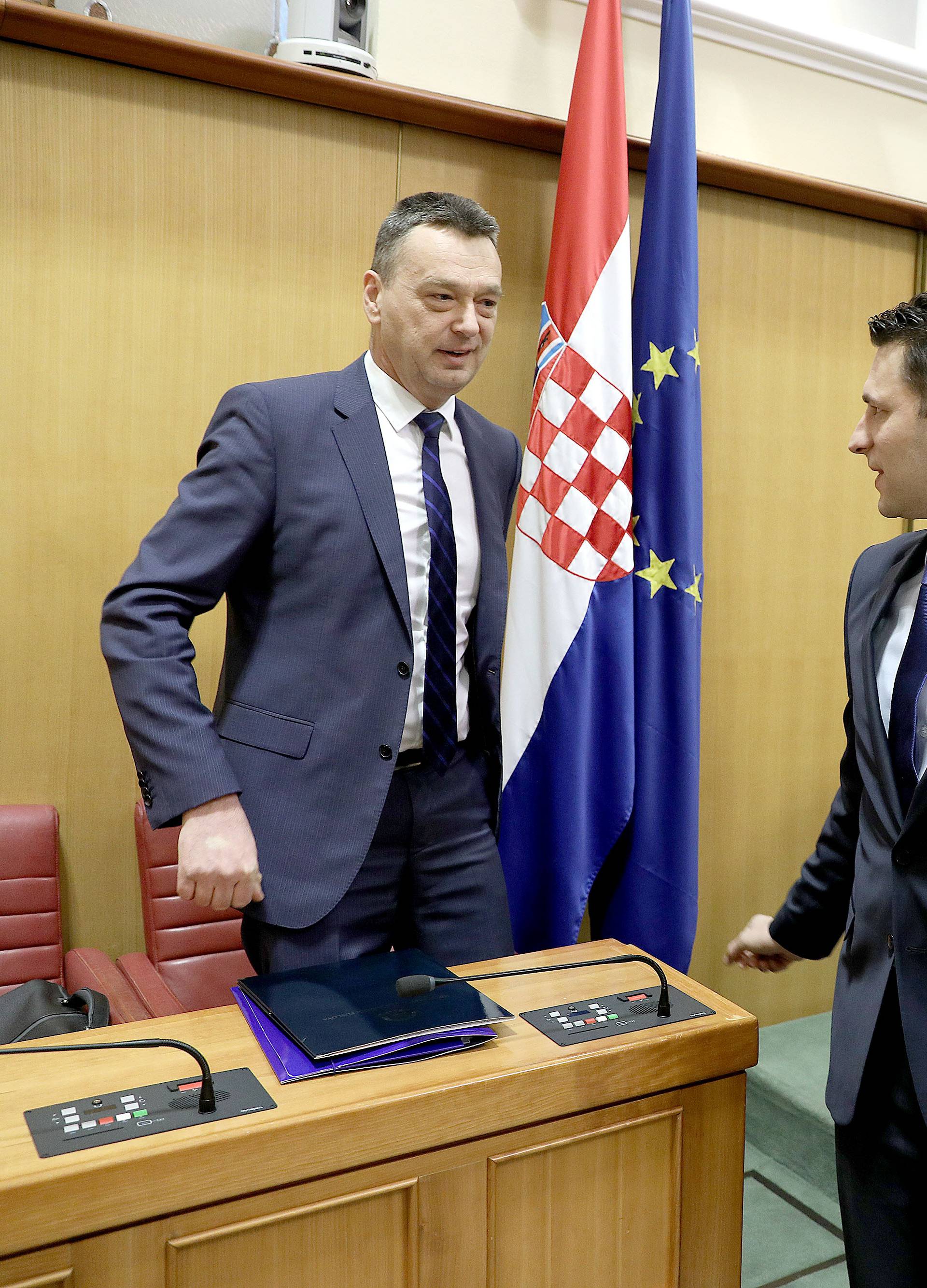 Glavašević: 'Smijenite Barišića i učinite svijet boljim mjestom'