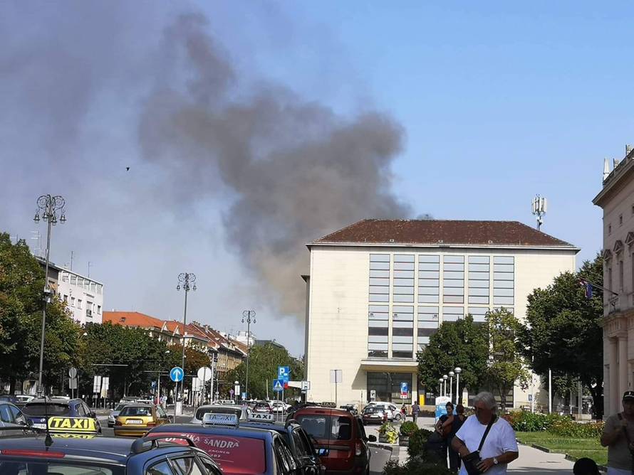 Ugasili vagon koji se zapalio na Glavnom kolodvoru u Zagrebu