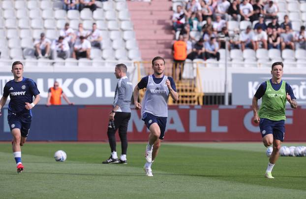 Zagrijavanje nogometaša Hajduka i Istre uoči početka utakmice 31. kola SuperSport HNL-a