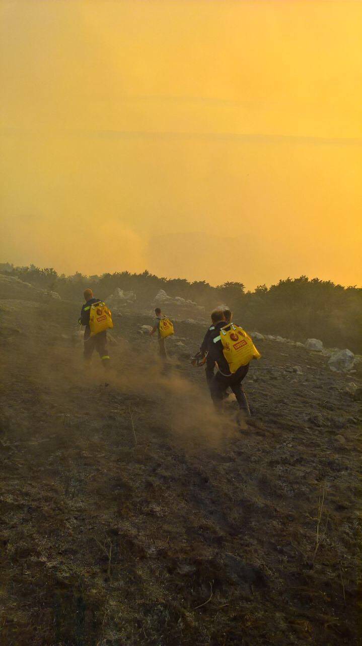 Zbog požara na Velebitu: U Lici su podigli stanje pripravnosti