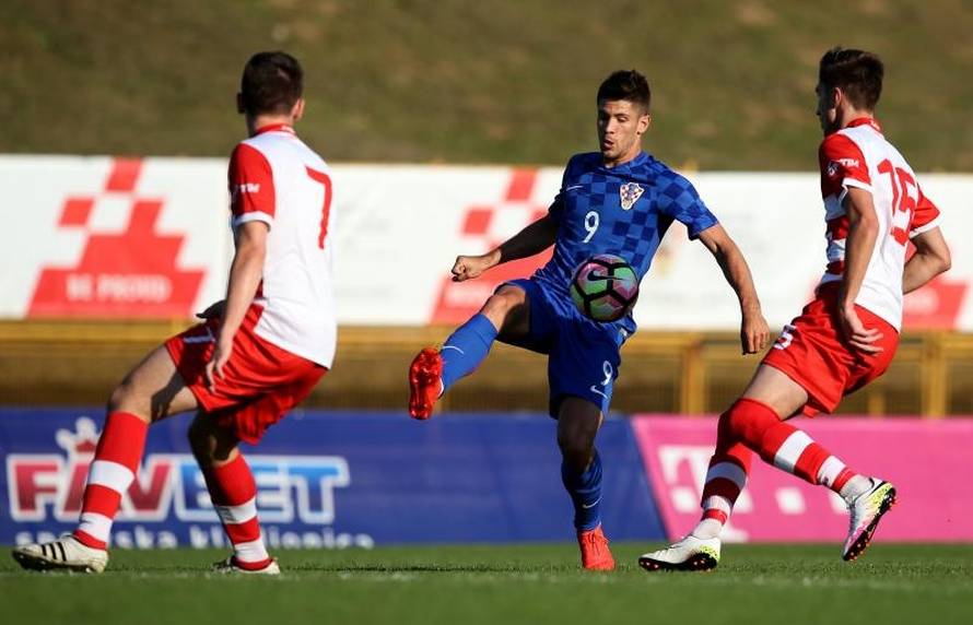 Vatreni su golijadom obilježili 110. rođendan sisačke Segeste