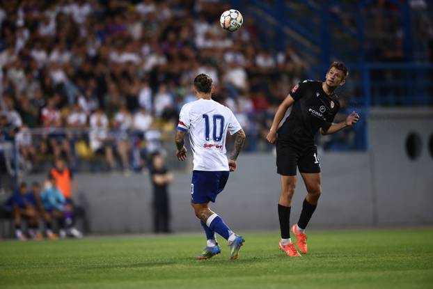 Posušje: Prijateljska utakmica Posušje - Hajduk u rasprodanom stadionu