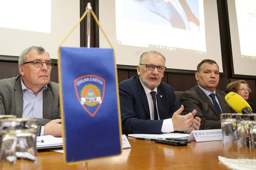 Zagreb: Konferencija za medije Nacionalnog stožera civilne zaštite o koronavirusu