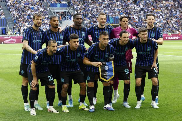 Serie A - Inter Milan v Hellas Verona