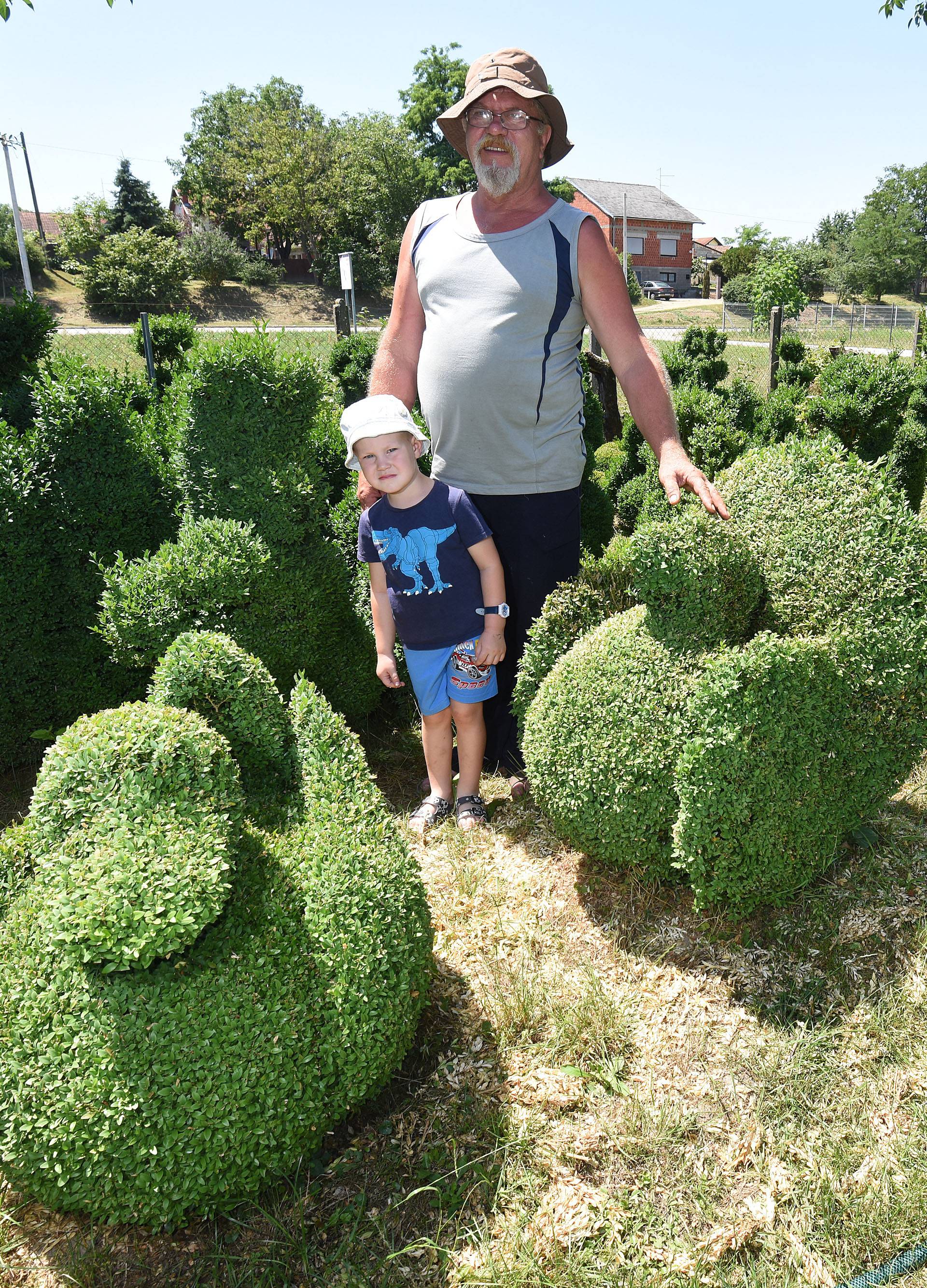 Zelenim skulpturama zadivio je svijet: Otvara park u Sračincu