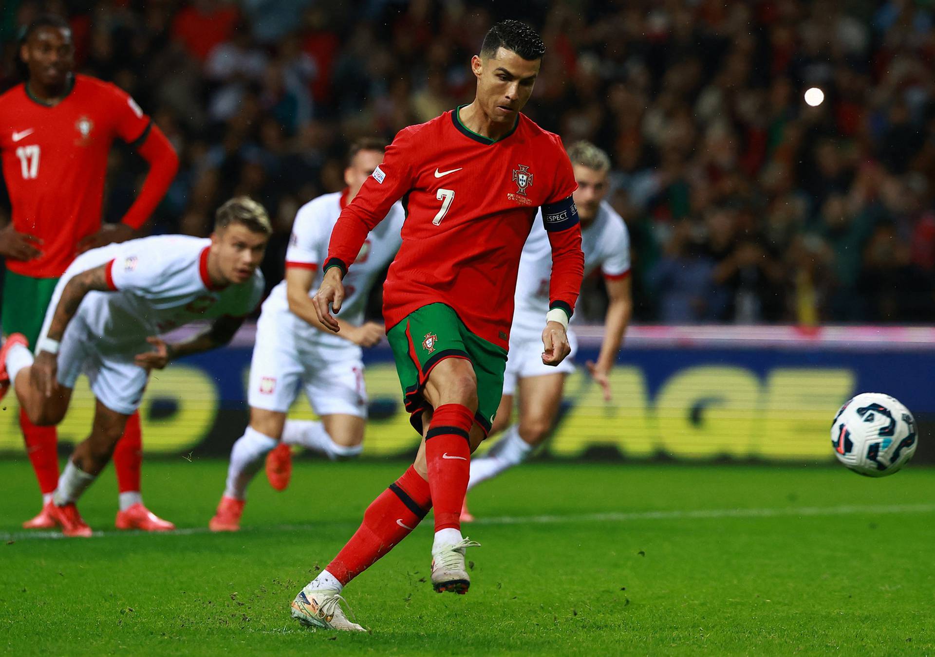 Nations League - Group Stage - Portugal v Poland