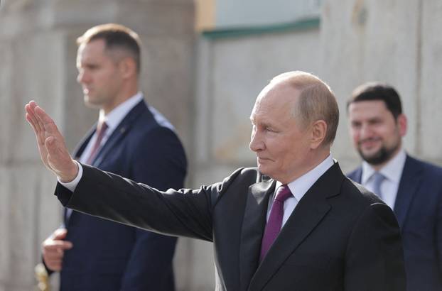 Russian President Vladimir Putin meets UAE President Sheikh Mohammed bin Zayed Al Nahyan in Moscow