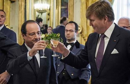 Francois Hollande šokirao: Ne želim više ni jednu Prvu damu