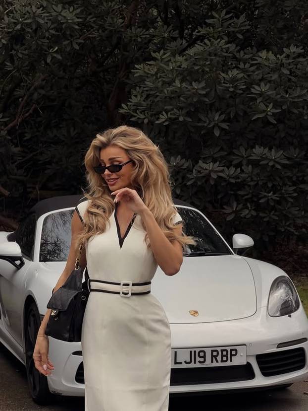 FOTO Pratitelji ju ne prestaju hvaliti: 'Ti si žena mojih snova!'