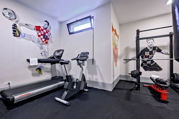 FOTO Luksuz na 'entu'! Zavirite u kuće naših slavnih na obali...