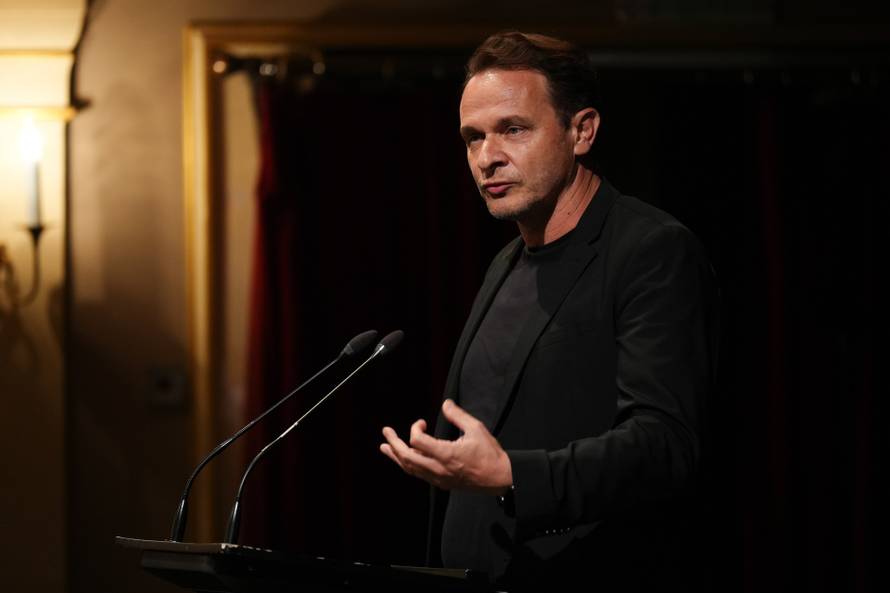 FOTO Emotivna komemoracija: O Halidu pričali njegovi bližnji, mnogi nisu mogli sakriti suze...