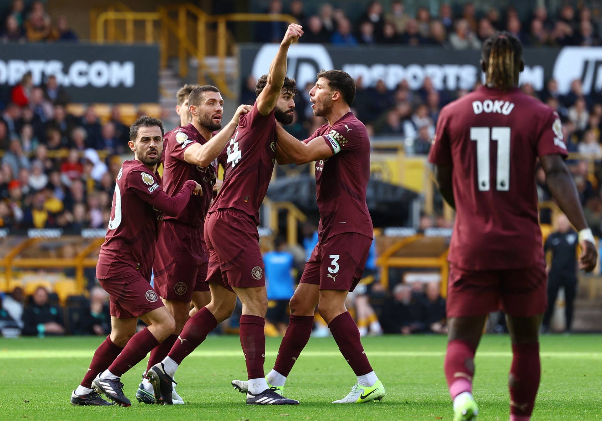 Premier League - Wolverhampton Wanderers v Manchester City