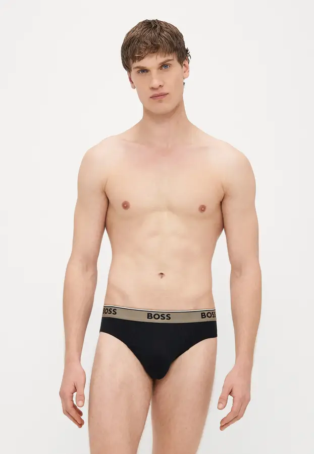 FOTO Pregledali smo ponudu za vas: Dečki, zavedite dragu seksi donjim rubljem za Valentinovo!