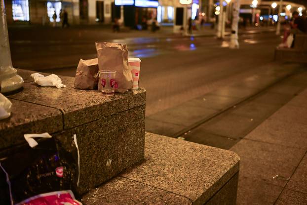 Zagreb: Čišćenje trga nakon gledanja utakmice