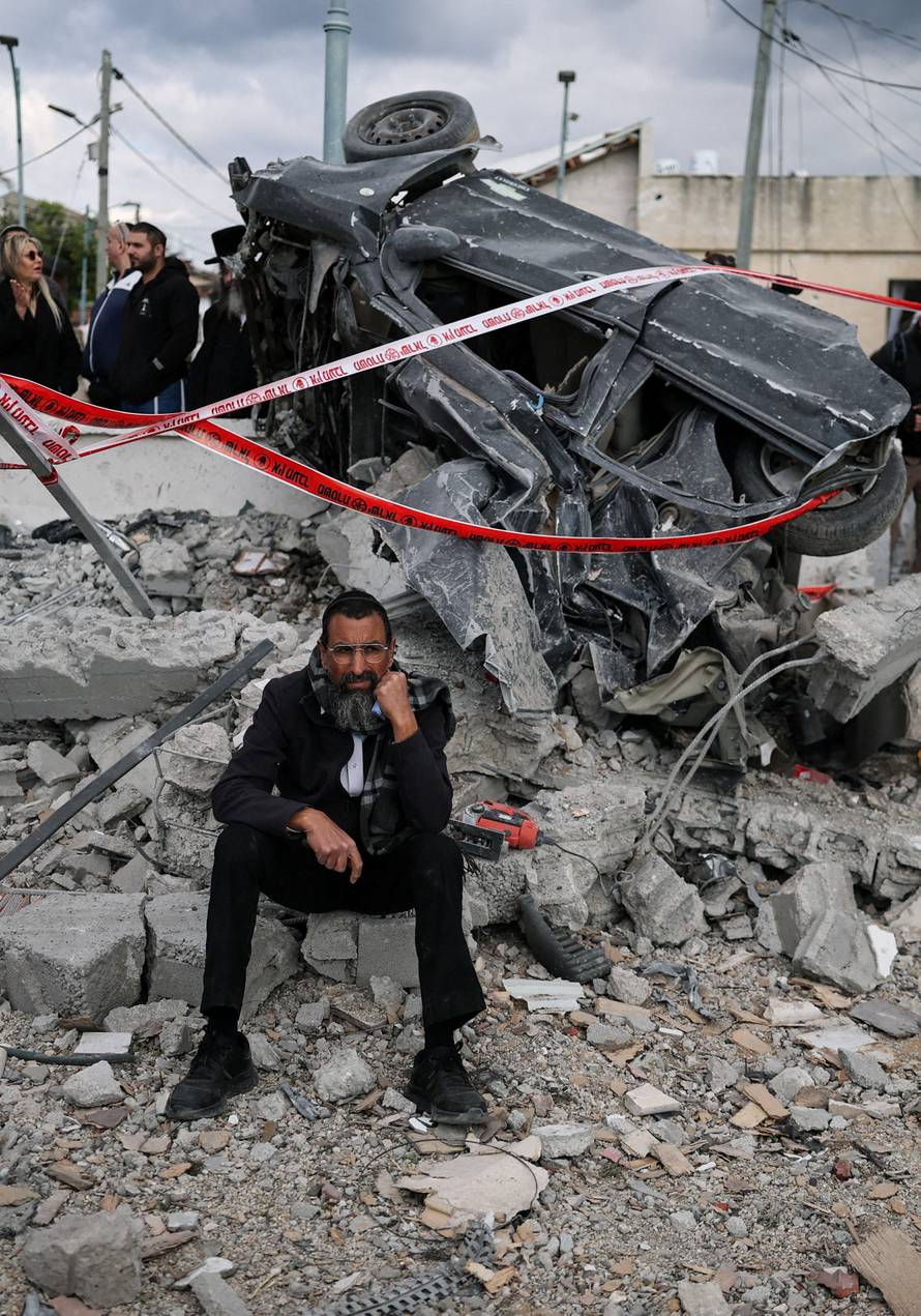 Aftermath of an Iranian strike in Beit Shemesh