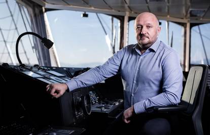 Debeljak upao na sjednicu Grada Splita i napao novinare: 'Hoćemo sada na detektor laži?'