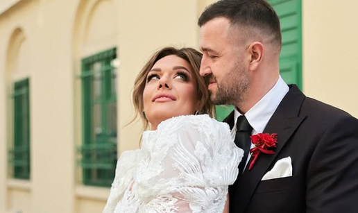 Sandra Elkasevi&cacute; o obitelji i maj&ccaron;instvu: 'Dok mi ma&scaron;tamo, Bog se smije. Ne odlu&ccaron;ujemo mi'