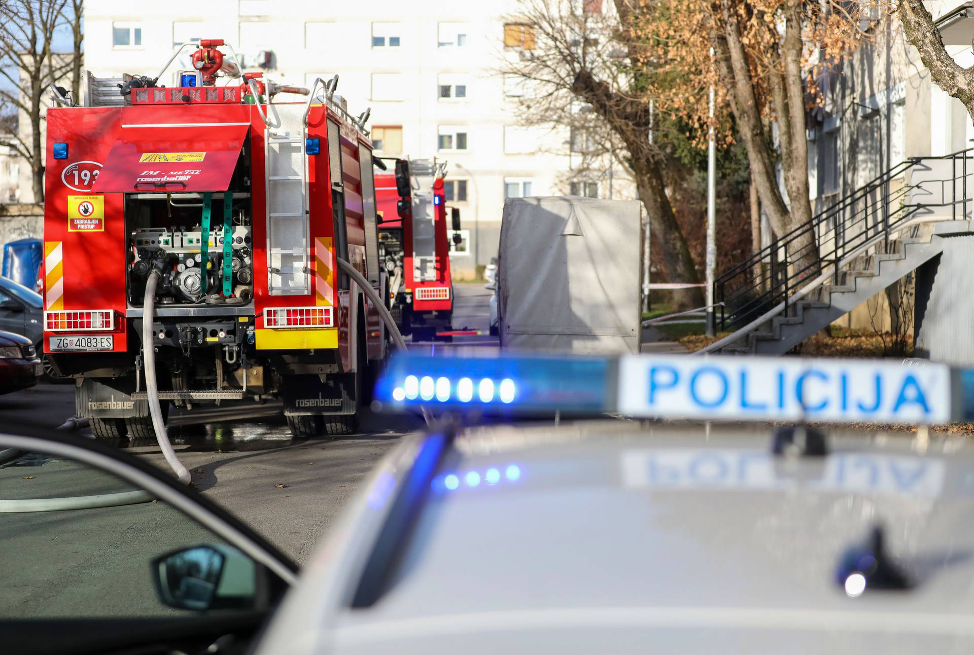 Izbio požar u stanu u zagrebačkom naselju Trnsko 