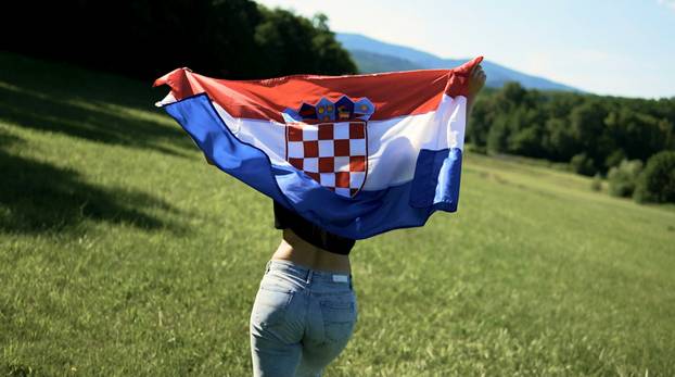 FOTO Evo kako je izgledalo snimanje za Lidijinu pjesmu