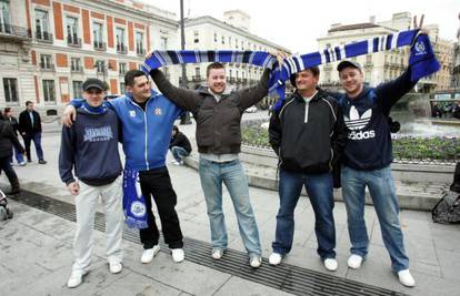 Navijači Dinama okupljaju se u Madridu, igrači ostali u hotelu