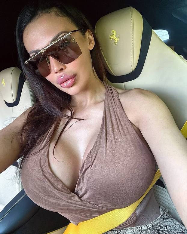 FOTO Aletta dolazi iz susjedne zemlje: Skinula se za magazin