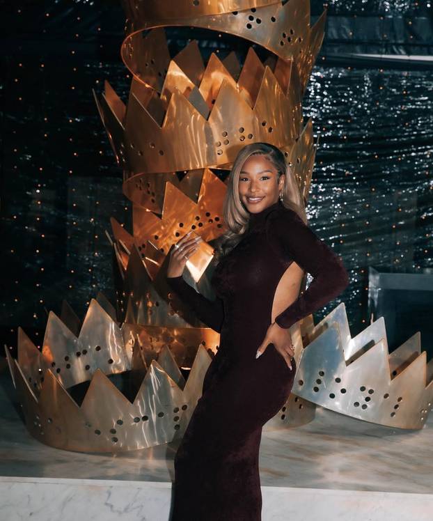 Što je ovo? Gospođa LeBron voli krpice koje više toga otkrivaju