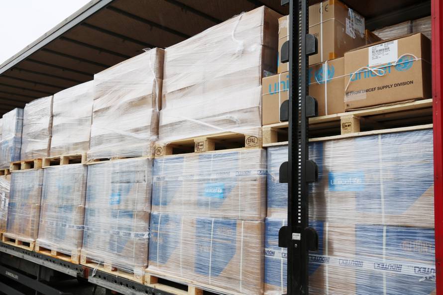 Nova pošiljka stigla u Zagreb: Poslali 4 tone zaštitne opreme