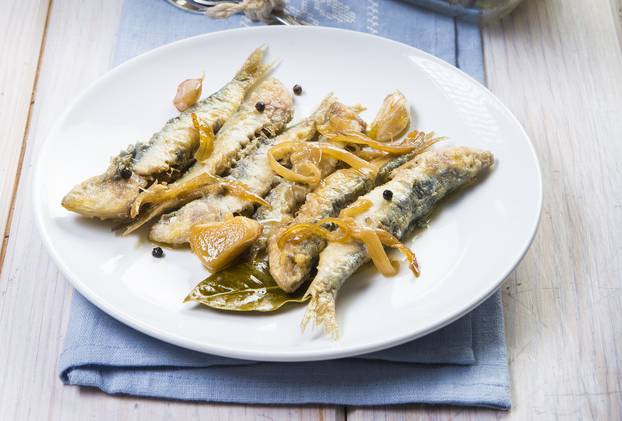 Sardines in marinade