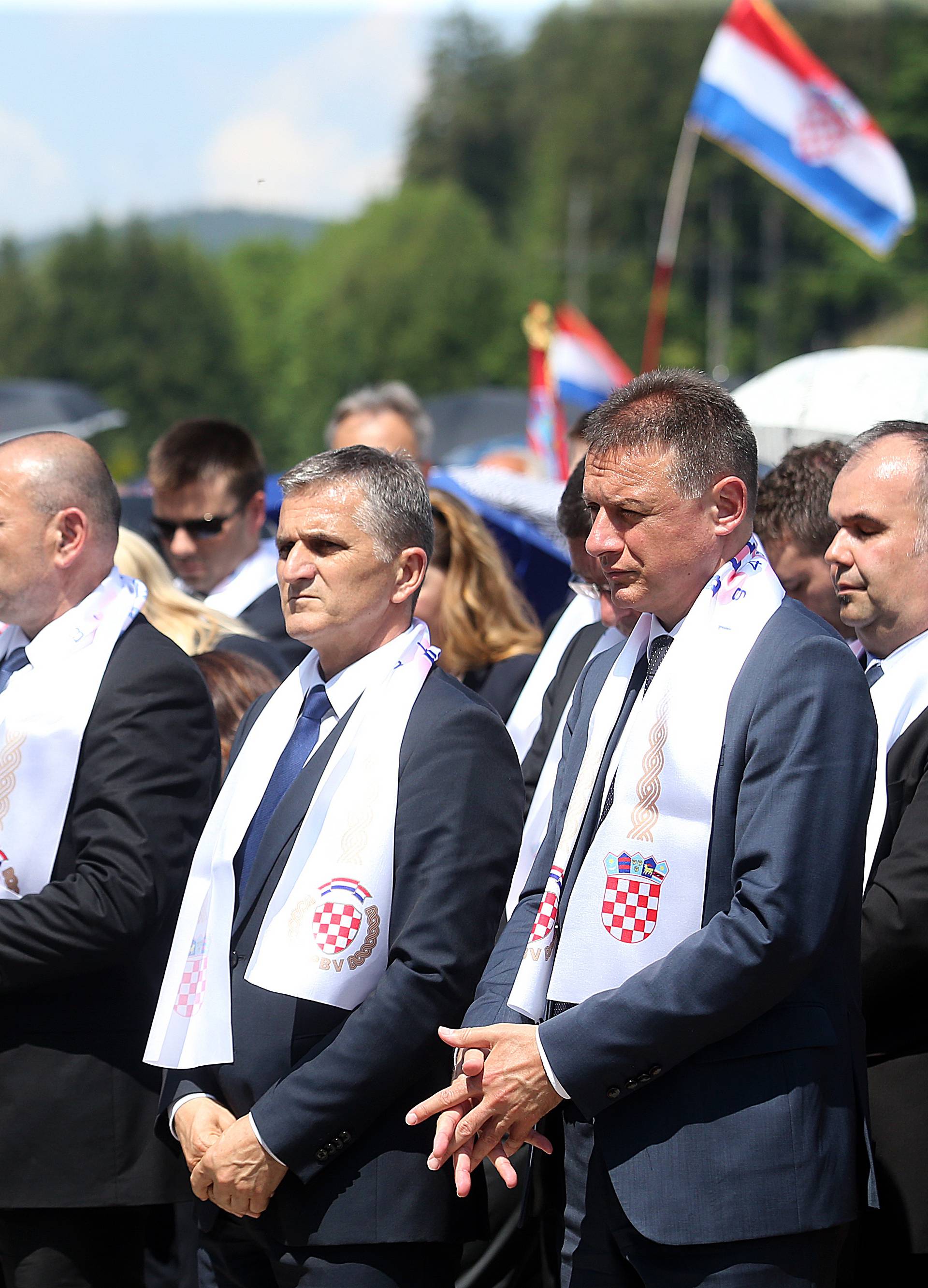 Osuđuju Bleiburg, a ignoriraju hrvatske zločine u ratu i Oluji