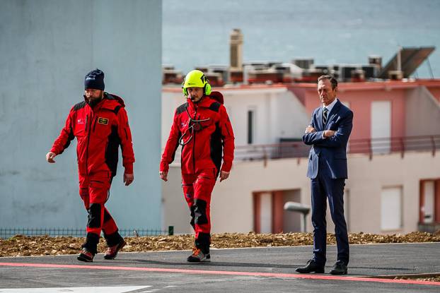 Split: Pokazna vježba i formiranje Hitne helikopterske službe na Firulama